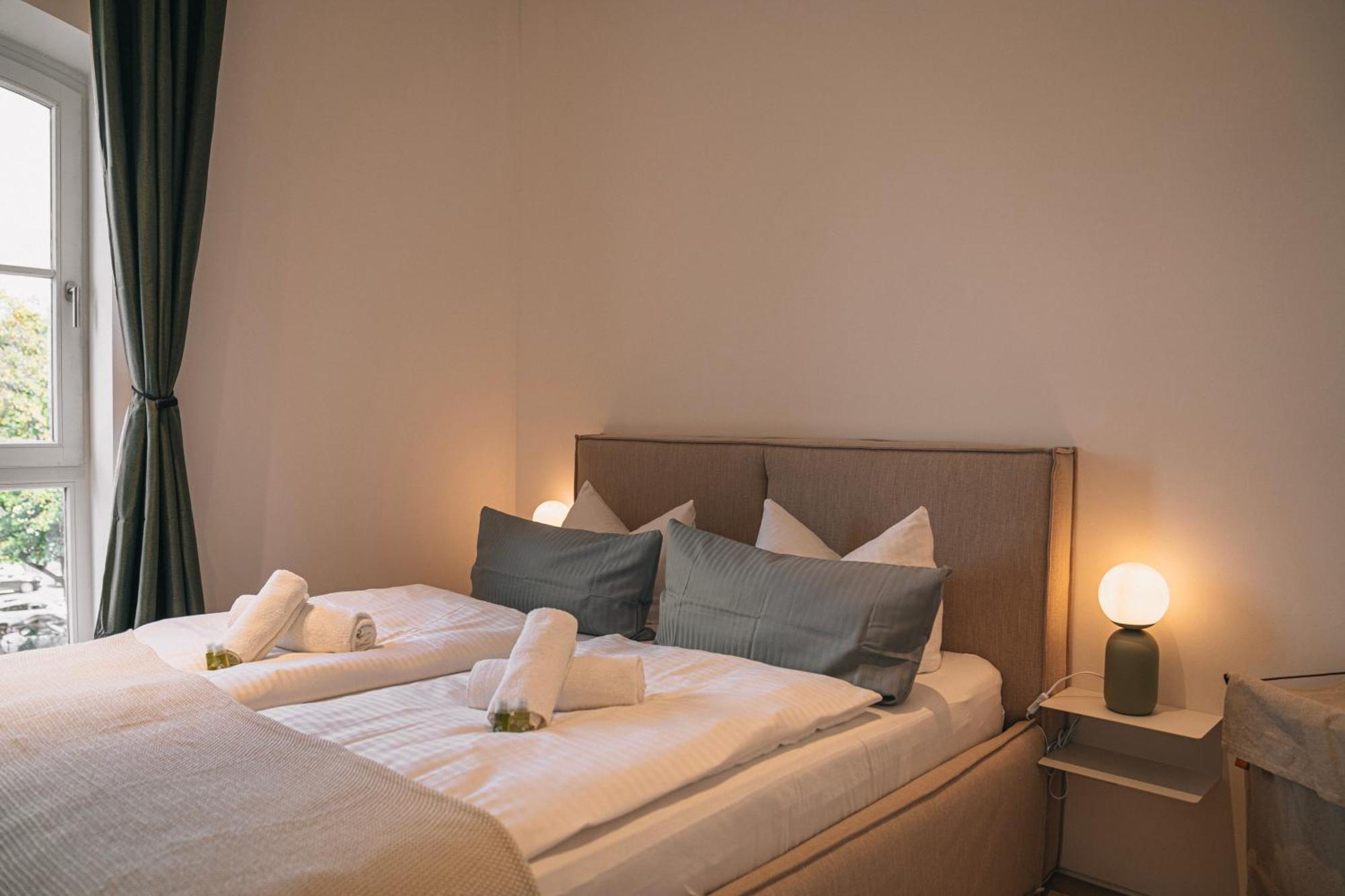 Rr - Penthouse - Luxe 105 Qm - Central - Wifi Magdeburg Exterior photo